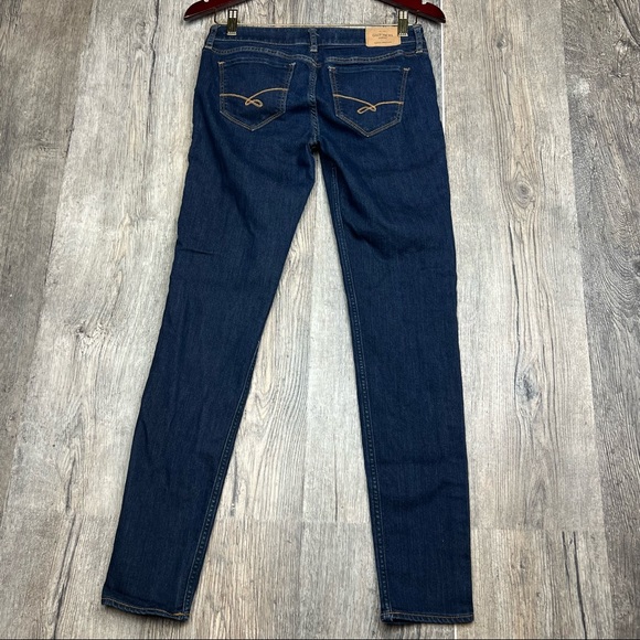 Gilly Hicks Jeans - Picture 7 of 7